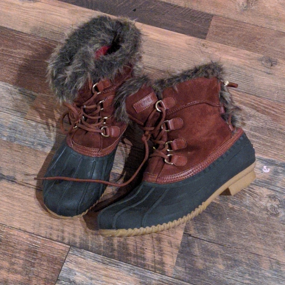Tommy hilfiger cold weather duck boots